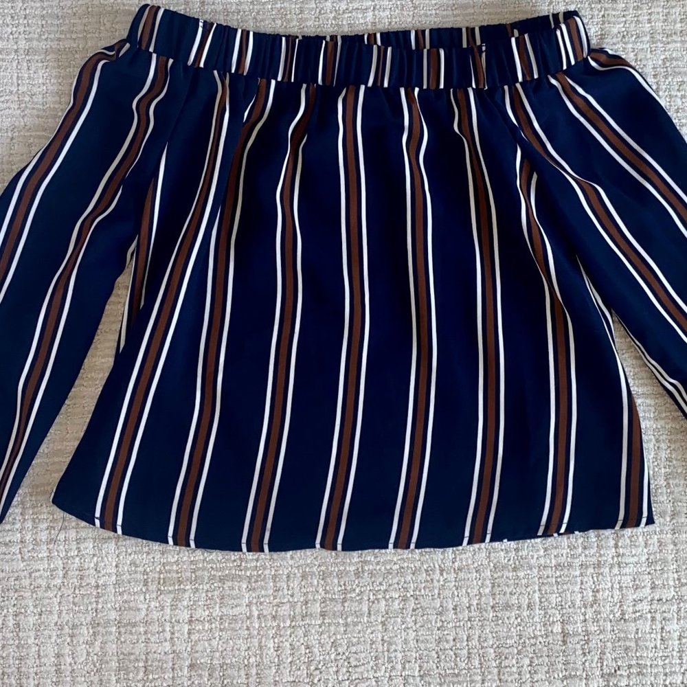 J.O.A. Off the Shoulder Top